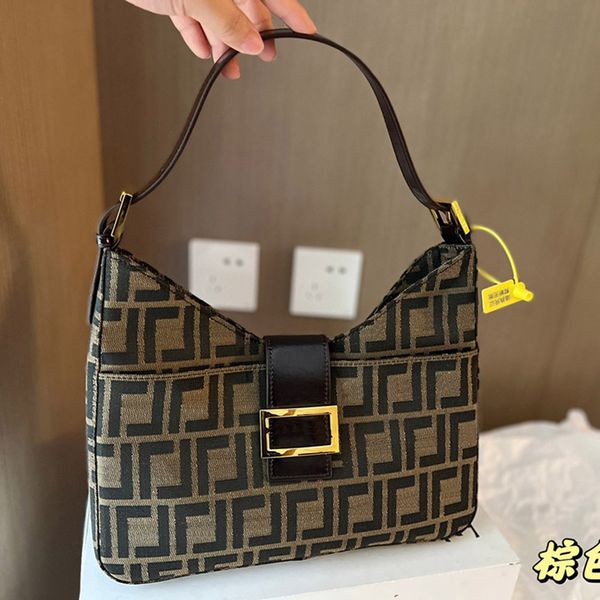 classic tote designer messenger bags europe and america canvas single large capacity bag women fashion shoulder bag
classic tote designer messenger bags europe and america canvas single large capacity bag women fashion shoulder bag