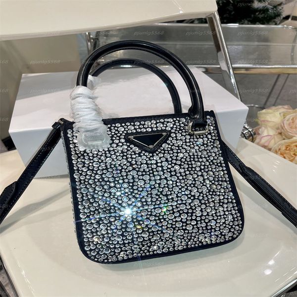 diamonds shoulder bag casual clutch women's handbag crystal tote bag cruciform leather girl gift handbag luxury designer handbag tramp
diamonds shoulder bag casual clutch women's handbag crystal tote bag cruciform leather girl gift handbag luxury designer handbag tramp