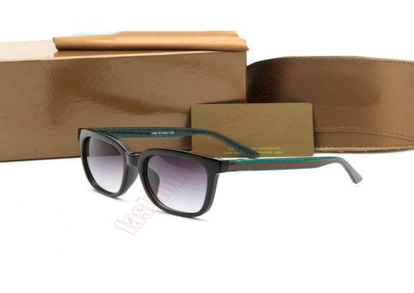 square sunglasses with web designer counters the same type of double g sung, White;black
square sunglasses with web designer counters the same type of double g sung, White;black
