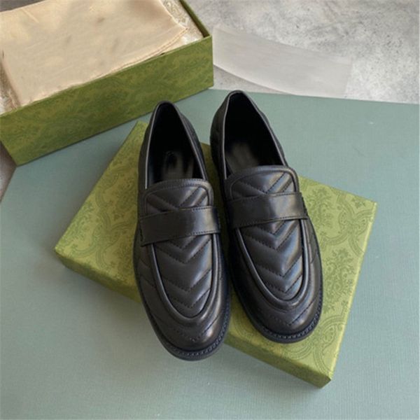ladies double letter shoes sandals classic design calfskin loafers low heel casual shoes size 35-39, Black
ladies double letter shoes sandals classic design calfskin loafers low heel casual shoes size 35-39, Black
