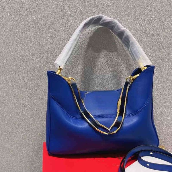 cross body brand bag punk style tote chain shopping underarm bucket bag portable single shoulder messenger bag large
cross body brand bag punk style tote chain shopping underarm bucket bag portable single shoulder messenger bag large