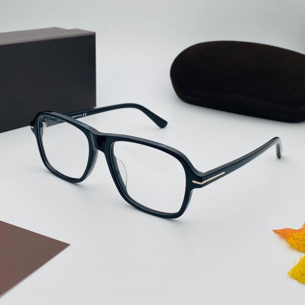 womens eyeglasses frame clear lens men sun gasses fashion style protects eyes uv400 with case 5806, Silver
womens eyeglasses frame clear lens men sun gasses fashion style protects eyes uv400 with case 5806, Silver