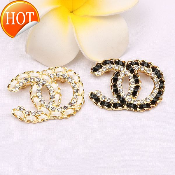 fashion new double-c brooch french luxury atmosphere inlaid diamond handmade leather creative versatile accsori factory direct sale, Gray
fashion new double-c brooch french luxury atmosphere inlaid diamond handmade leather creative versatile accsori factory direct sale, Gray