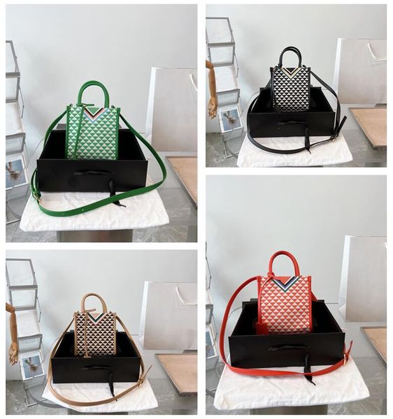 tz 22tote shopping bag ladies fashion all-match elegant handbag mini symbole embroidered jacquard fabric tote bags adjustable shoulder strap
tz 22tote shopping bag ladies fashion all-match elegant handbag mini symbole embroidered jacquard fabric tote bags adjustable shoulder strap