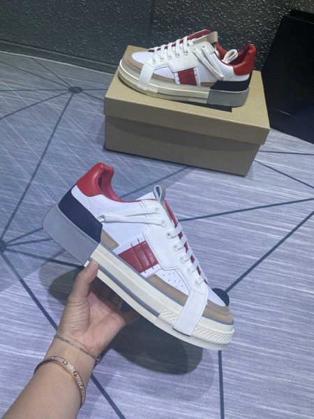 2022 latest men's women's sports shoes solid color series simple fashionable leather material comfortable and soft 009 new track 1, Black
2022 latest men's women's sports shoes solid color series simple fashionable leather material comfortable and soft 009 new track 1, Black
