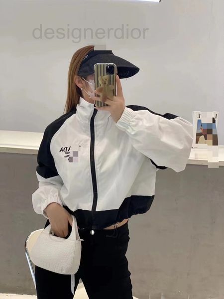 women's blouses & shirts designer the new color matching sunscreen jacket of p family 22 is made heat insulation materials with particu, White
women's blouses & shirts designer the new color matching sunscreen jacket of p family 22 is made heat insulation materials with particu, White