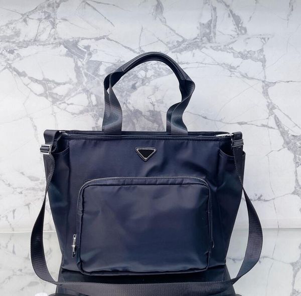 2022 black triangle nylontote bag leather waterproof large capacity shopping bag fashion designer shoulder handbag women's purse
2022 black triangle nylontote bag leather waterproof large capacity shopping bag fashion designer shoulder handbag women's purse