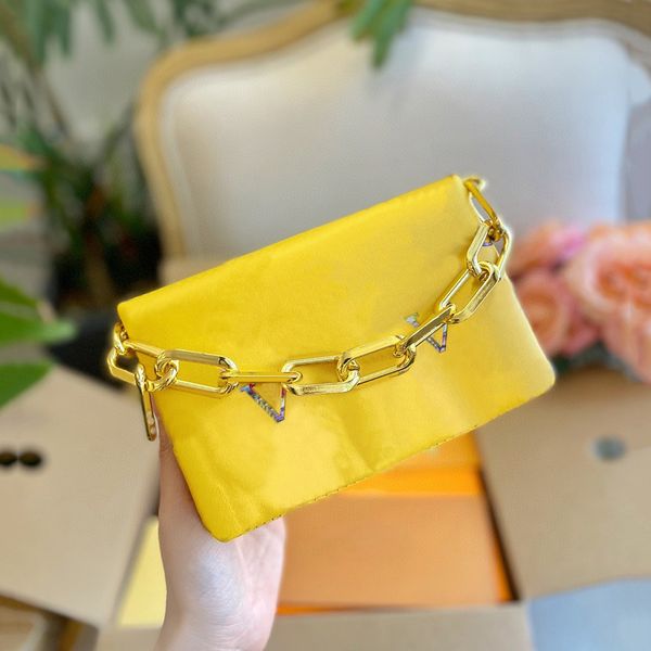 designer totes luxury brand purse open bag wallets women handbags tote real leather bags lady plaid purses duffle luggage by fen w156 007
designer totes luxury brand purse open bag wallets women handbags tote real leather bags lady plaid purses duffle luggage by fen w156 007