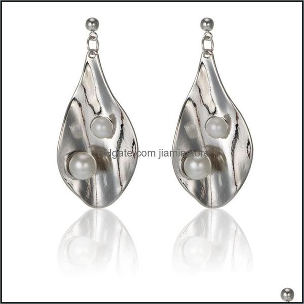charm irregar water droplets petal pearl alloy earrings 2 pearls shell pendant for women girls 14k gold plated drop delivery 2021 jewe dhiwy, Golden
charm irregar water droplets petal pearl alloy earrings 2 pearls shell pendant for women girls 14k gold plated drop delivery 2021 jewe dhiwy, Golden