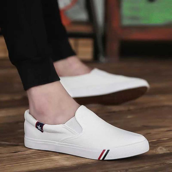 2022 new mens shoes summer old beijing canvas shoes breathable plus size canvas shoes trendy korean casual sneakers men 1top, Black
2022 new mens shoes summer old beijing canvas shoes breathable plus size canvas shoes trendy korean casual sneakers men 1top, Black