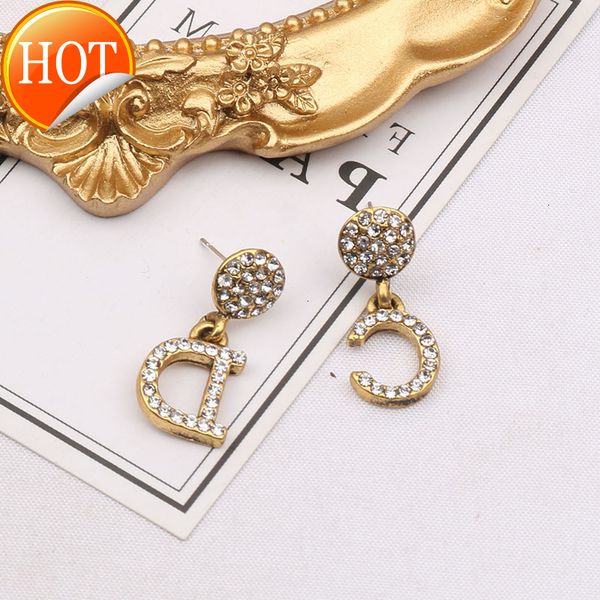fashion d home di cd diamond letters earrings women's korean version temperament versatile factory direct sale, Golden
fashion d home di cd diamond letters earrings women's korean version temperament versatile factory direct sale, Golden