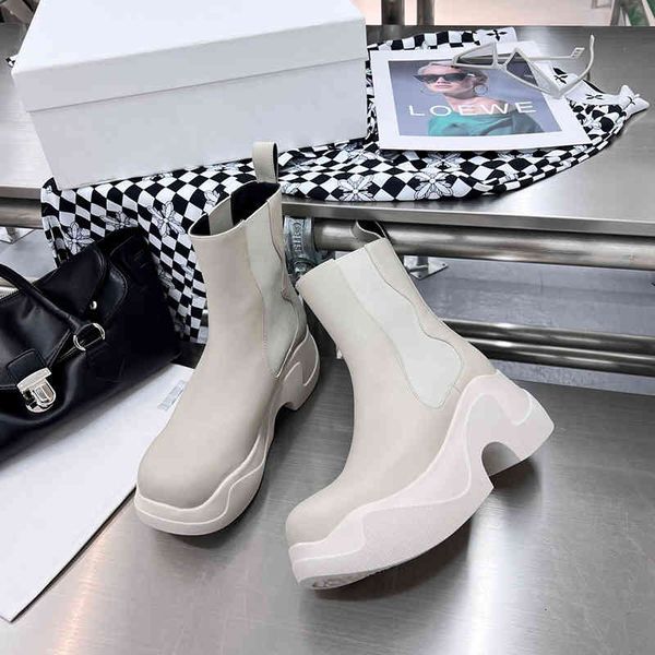 boots british style thick soled elastic boots women's autumn and winter high heel round head muffin wave bottom chelsea medium, Black
boots british style thick soled elastic boots women's autumn and winter high heel round head muffin wave bottom chelsea medium, Black