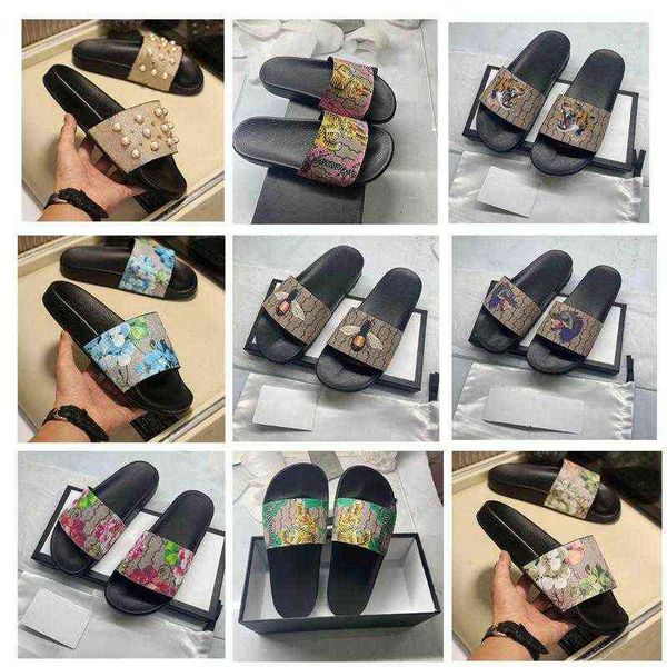 slippers trendy designer chic luxury slides classic mens and womens sandals clasp metal leather flat beach booties loafer size 36-46, Black
slippers trendy designer chic luxury slides classic mens and womens sandals clasp metal leather flat beach booties loafer size 36-46, Black