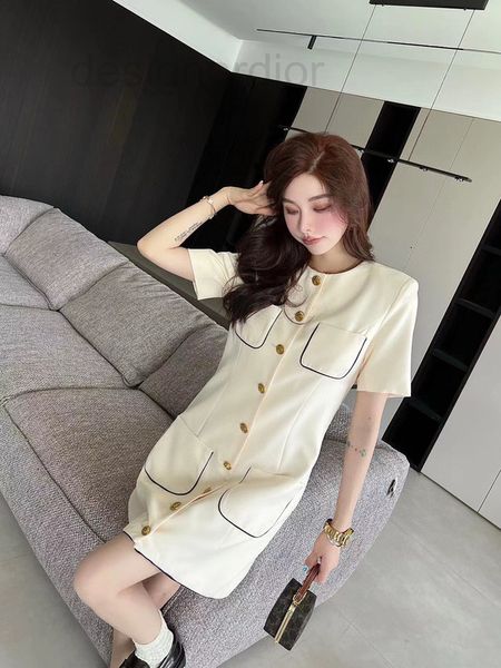 casual dresses designer ce home's new design orientation in spring and summer 2022 four pocket waist round neck dress high-grade polyes, Black;gray
casual dresses designer ce home's new design orientation in spring and summer 2022 four pocket waist round neck dress high-grade polyes, Black;gray