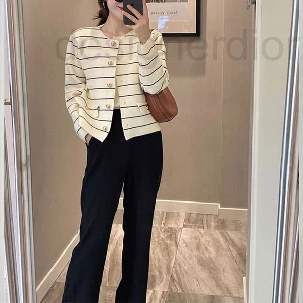 women's knits & tees designer small fragrance autumn round neck single breasted long sleeve sweater contrast stripe fashion temperament, White
women's knits & tees designer small fragrance autumn round neck single breasted long sleeve sweater contrast stripe fashion temperament, White