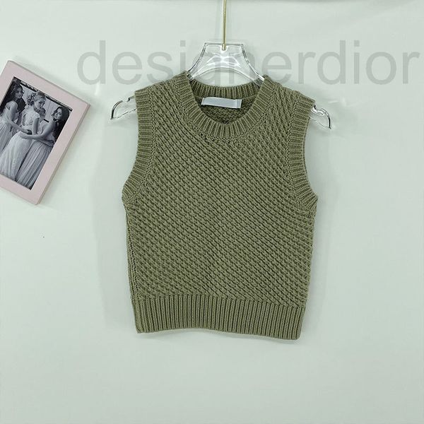 women's knits & tees designer family d autumn and winter new round neck pit stripe solid color pullover letter embroidery sleeveless sw, White
women's knits & tees designer family d autumn and winter new round neck pit stripe solid color pullover letter embroidery sleeveless sw, White