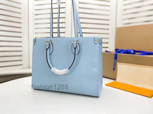 wholesale on the go totes hang tag cross body bags women medium cowhide grain embossing genuine leather shoulder bag m455717
wholesale on the go totes hang tag cross body bags women medium cowhide grain embossing genuine leather shoulder bag m455717