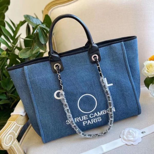 classic luxury women's packs handbags beach bags ch brand canvas embroidered women evening bag big handbag designers large pack female
classic luxury women's packs handbags beach bags ch brand canvas embroidered women evening bag big handbag designers large pack female