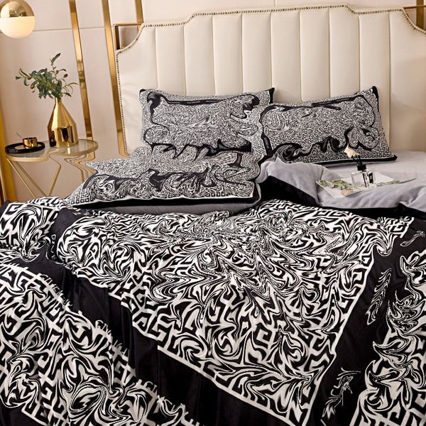designer black and white bed sheet home simple bedding sets home room bedclothes
designer black and white bed sheet home simple bedding sets home room bedclothes