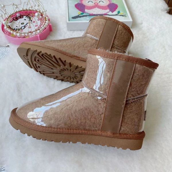 classic design aus transparent jelly snow boots for men and women new winter short tube bright surface warm boots 2022 sell transshipment, Black
classic design aus transparent jelly snow boots for men and women new winter short tube bright surface warm boots 2022 sell transshipment, Black
