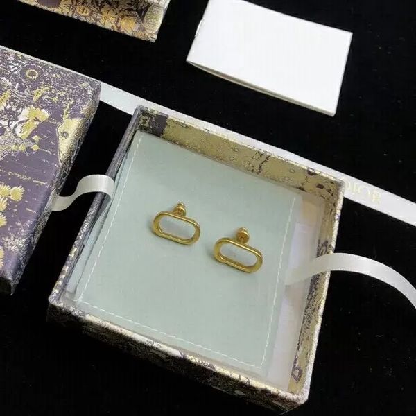 designer fashion ear stud luxury jewelry classic letter brand ears studs wedding party mens womens hoop earrings ornaments with box, Golden;silver
designer fashion ear stud luxury jewelry classic letter brand ears studs wedding party mens womens hoop earrings ornaments with box, Golden;silver