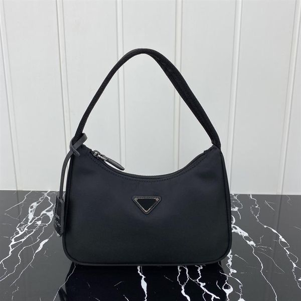 hobo underarm shoulder bags fashion parachute fabric nylon handbags tote luxury designer moon shaped middle evening b232p
hobo underarm shoulder bags fashion parachute fabric nylon handbags tote luxury designer moon shaped middle evening b232p