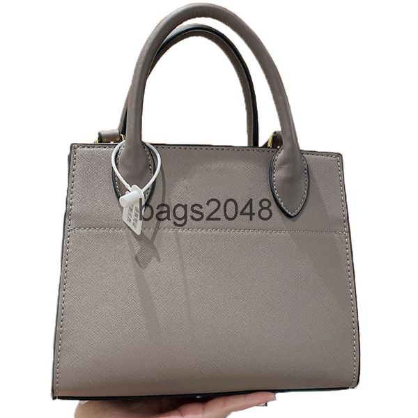 evening bags square crossbody bag brand designer simple fashion luxury messenger bag chest pack large-capacity classic 
evening bags square crossbody bag brand designer simple fashion luxury messenger bag chest pack large-capacity classic