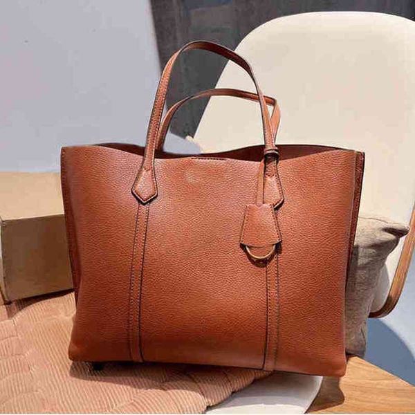 designer luxury women bag tory handbag tb fashion inclined shoulder bags versatile purses tories burchs totes large capacity saddle coal wal
designer luxury women bag tory handbag tb fashion inclined shoulder bags versatile purses tories burchs totes large capacity saddle coal wal