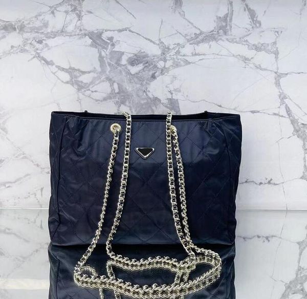 designer womens handbags black chains purses shopping handbags fashion large totes beach shoulder bags luxury nylon handbag portable travel
designer womens handbags black chains purses shopping handbags fashion large totes beach shoulder bags luxury nylon handbag portable travel