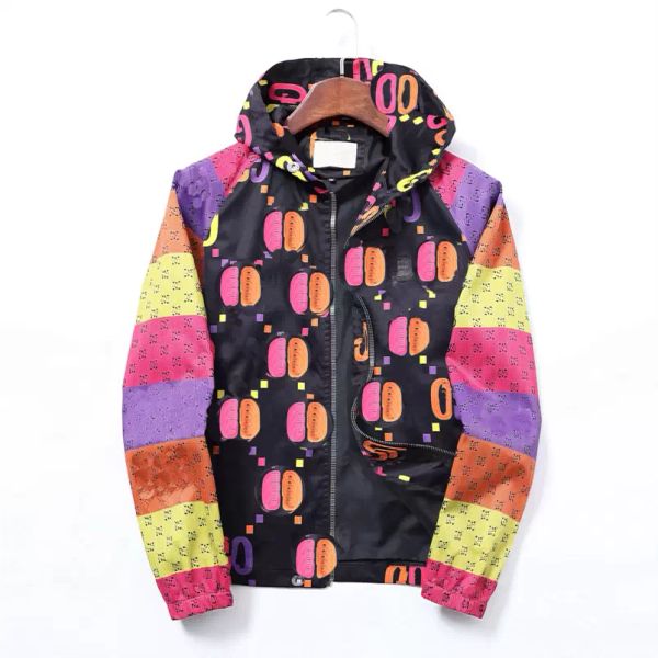 2023 new designers winter jackets mens outerwear bomber jacket smooth soft brand jackets prints letter embroidery, Black;brown
2023 new designers winter jackets mens outerwear bomber jacket smooth soft brand jackets prints letter embroidery, Black;brown