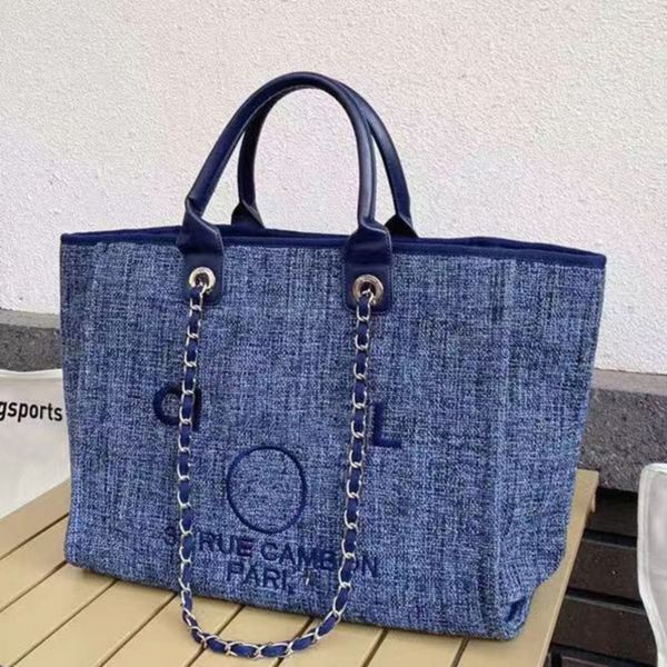 luxury women's fashion handbags beach bags ch brand canvas embroidered label women packs evening bag classic big handbag designers larg
luxury women's fashion handbags beach bags ch brand canvas embroidered label women packs evening bag classic big handbag designers larg