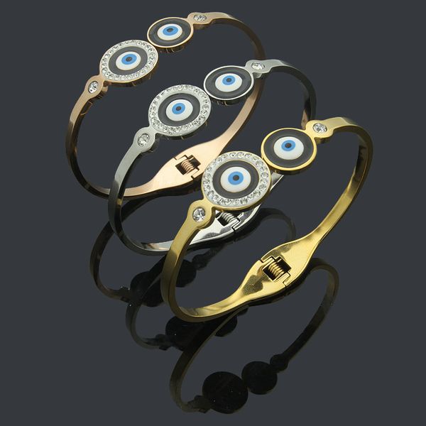 luxury designer jewelry lady bracelet lady double devil's eye bracelet with drill generous fashion versatile bracelet quality, Golden;silver
luxury designer jewelry lady bracelet lady double devil's eye bracelet with drill generous fashion versatile bracelet quality, Golden;silver
