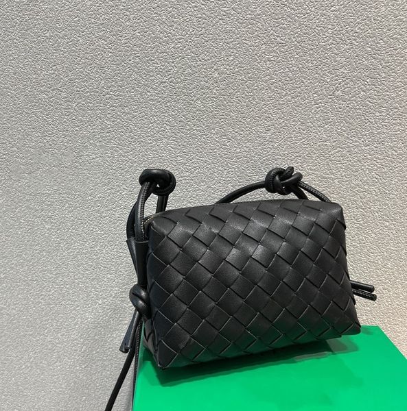 mini jodie designer bags 5aaaaa brand loop woven bag camera bag cloud hobo fashion handbag leather shoulder messenger bags women's wall
mini jodie designer bags 5aaaaa brand loop woven bag camera bag cloud hobo fashion handbag leather shoulder messenger bags women's wall