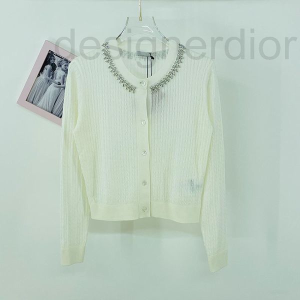 women's knits & tees designer early autumn new women's wear diamond inlaid simple small fried dough twist single breasted cardigan, White
women's knits & tees designer early autumn new women's wear diamond inlaid simple small fried dough twist single breasted cardigan, White