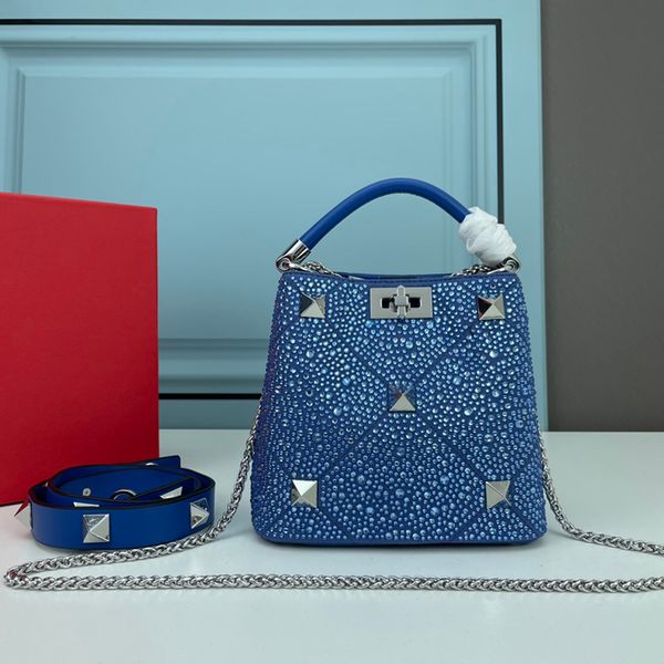stud crystal bucket bag chain women handbags crossbody bags tote bag twist lock purse quilted genuine leather rivet small totes
stud crystal bucket bag chain women handbags crossbody bags tote bag twist lock purse quilted genuine leather rivet small totes