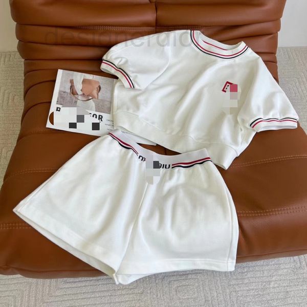 women's tracksuits designer mi22 early autumn new product with splicing set short webbed elastic shorts casual lazy and fashionable, Gray
women's tracksuits designer mi22 early autumn new product with splicing set short webbed elastic shorts casual lazy and fashionable, Gray