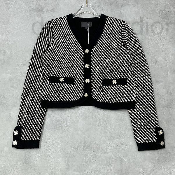 women's knits & tees designer autumn new product temperament celebrity style diagonal stripe cashmere sweater cardigan coat slim sleeve, White
women's knits & tees designer autumn new product temperament celebrity style diagonal stripe cashmere sweater cardigan coat slim sleeve, White