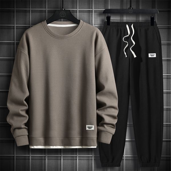 mens tracksuits tracksuit men 2 piece sets hip hop clothes for men outfits streetwear casual sweatshirt and pants set men fashion clothing 2, Gray
mens tracksuits tracksuit men 2 piece sets hip hop clothes for men outfits streetwear casual sweatshirt and pants set men fashion clothing 2, Gray