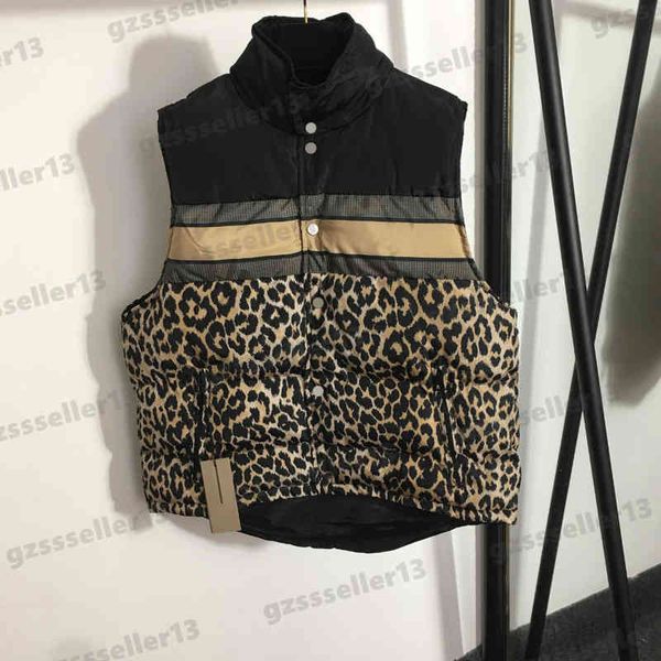 reversible womens vest luxury designer down jackets leopard letter print winter puffer jacket fashion brand vests coat for women clothing, Black;white
reversible womens vest luxury designer down jackets leopard letter print winter puffer jacket fashion brand vests coat for women clothing, Black;white