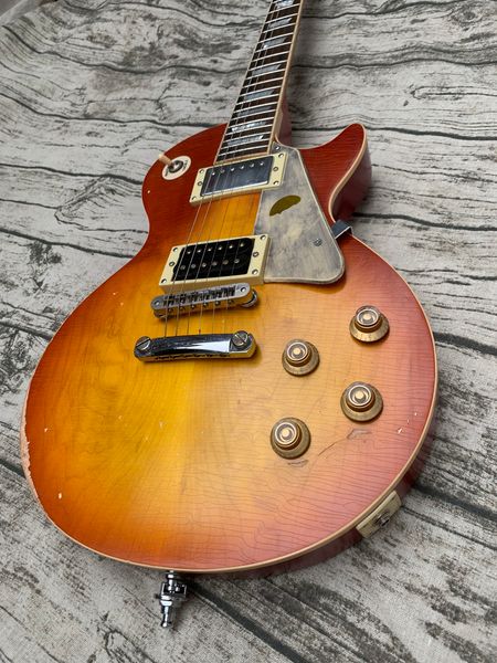 aged/relic custom electric guitarsolid maple cap one piece body&neck chrome hardware
aged/relic custom electric guitarsolid maple cap one piece body&neck chrome hardware