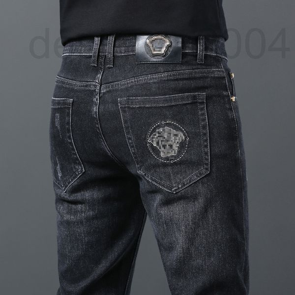 men's jeans designer hong kong high end jeans men's 2022 small straight elastic slim fitting korean version black embroidered pant, Blue
men's jeans designer hong kong high end jeans men's 2022 small straight elastic slim fitting korean version black embroidered pant, Blue