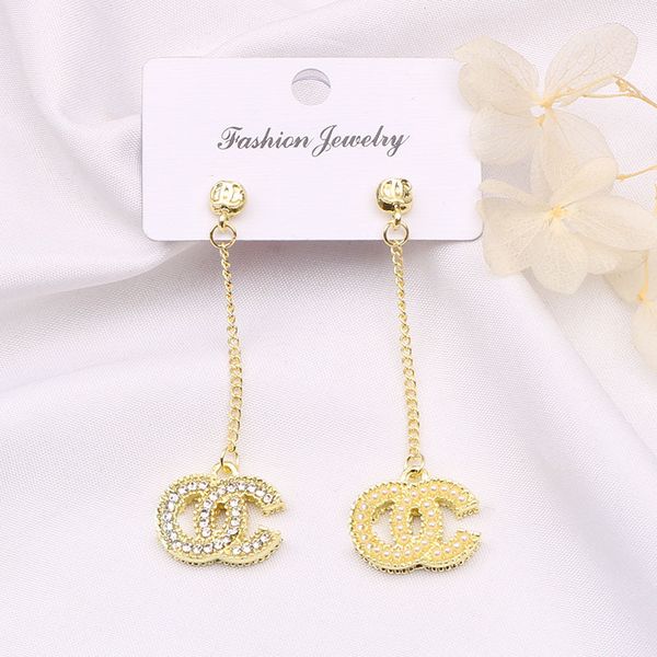 14k gold plated long channel earrings luxury brand designers letters stud geometric famous women double letter c crystal rhinestone pearl ea, Golden;silver
14k gold plated long channel earrings luxury brand designers letters stud geometric famous women double letter c crystal rhinestone pearl ea, Golden;silver