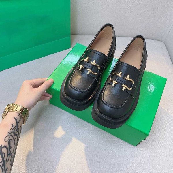 2022 new ladies casual platform small leather shoes light and comfortable soft classic all-match thick sole new track 1top, Black
2022 new ladies casual platform small leather shoes light and comfortable soft classic all-match thick sole new track 1top, Black