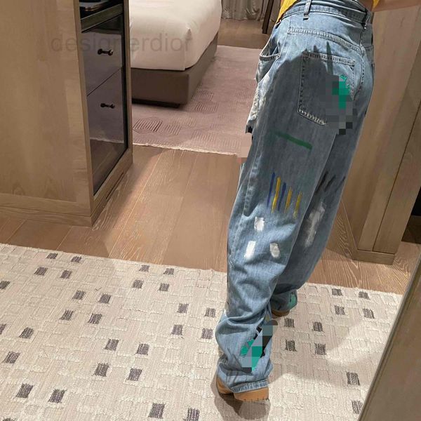 women's jeans designer 22aw early autumn new crocker's hand graffiti leather label jeans are fashionable casual and 7m50, Blue
women's jeans designer 22aw early autumn new crocker's hand graffiti leather label jeans are fashionable casual and 7m50, Blue
