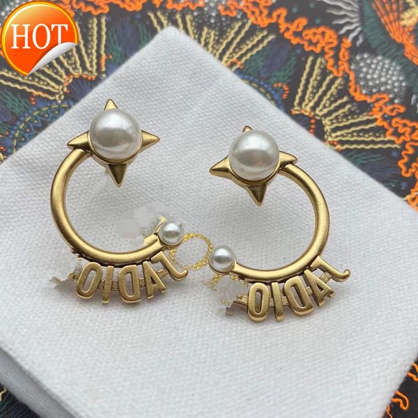 d family di new earrings semi-circular pearl women's light luxury fashion high sense network red temperament factory direct sale, Golden
d family di new earrings semi-circular pearl women's light luxury fashion high sense network red temperament factory direct sale, Golden
