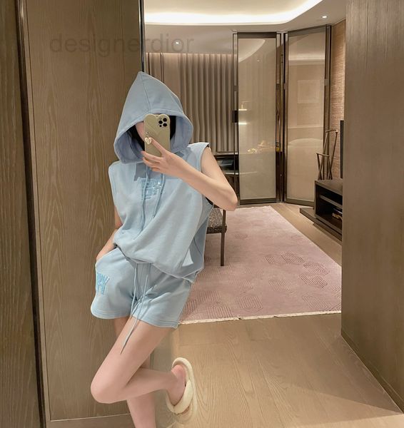 women's tracksuits designer aw2022 summer and autumn new niche design leisure suit fabric is comfortable breathable black pink blue xzl, Gray
women's tracksuits designer aw2022 summer and autumn new niche design leisure suit fabric is comfortable breathable black pink blue xzl, Gray
