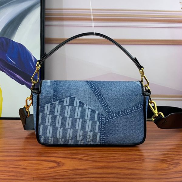 denim canvas baguette bag crossbody shoulder bags genuine leather handbag purse co-branded floral printed patchwork hand bag detachable stra
denim canvas baguette bag crossbody shoulder bags genuine leather handbag purse co-branded floral printed patchwork hand bag detachable stra