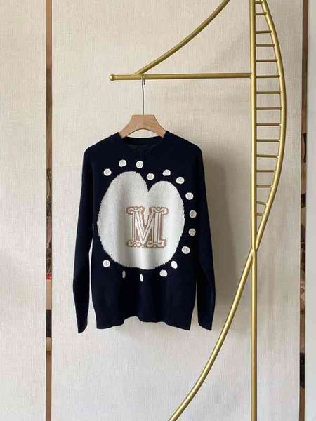 women's knits tees original yarn italian max 100% cashmere sweater large jacquard letter loose profile, White
women's knits tees original yarn italian max 100% cashmere sweater large jacquard letter loose profile, White