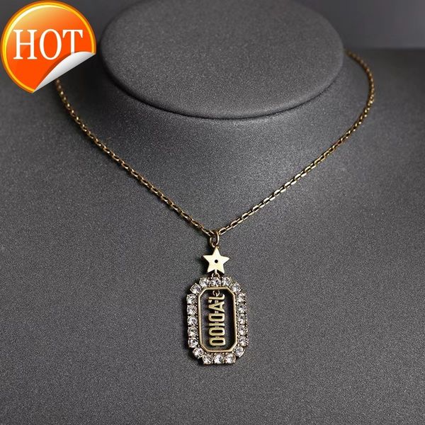 d family di family's new letter star necklace women's high-grade temperament diamond pendant fashion and simplicity factory direct, Black
d family di family's new letter star necklace women's high-grade temperament diamond pendant fashion and simplicity factory direct, Black