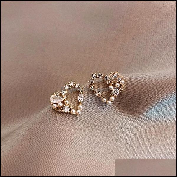 stud love pearl stud earrings simple cold temperament female 2021 tide personality elegant trend earring 2505 y2 drop delivery sport1 dhkjx, Golden;silver
stud love pearl stud earrings simple cold temperament female 2021 tide personality elegant trend earring 2505 y2 drop delivery sport1 dhkjx, Golden;silver